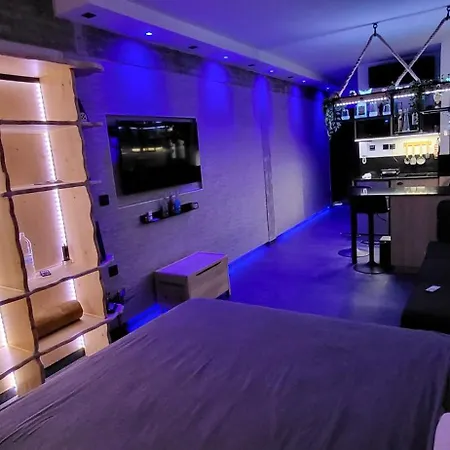 Agriolykos Luxury Layer-smart Home-athens Center-fully Equipped Αθήνα