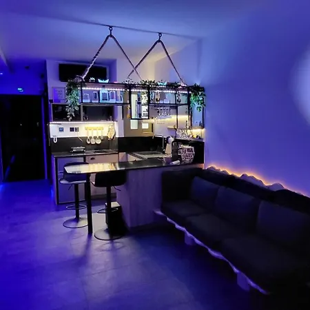 Agriolykos Luxury Layer-smart Home-athens Center-fully Equipped *